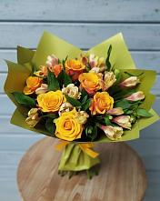 Букет цветов из:  Альстромерии и Розы в Насадкино