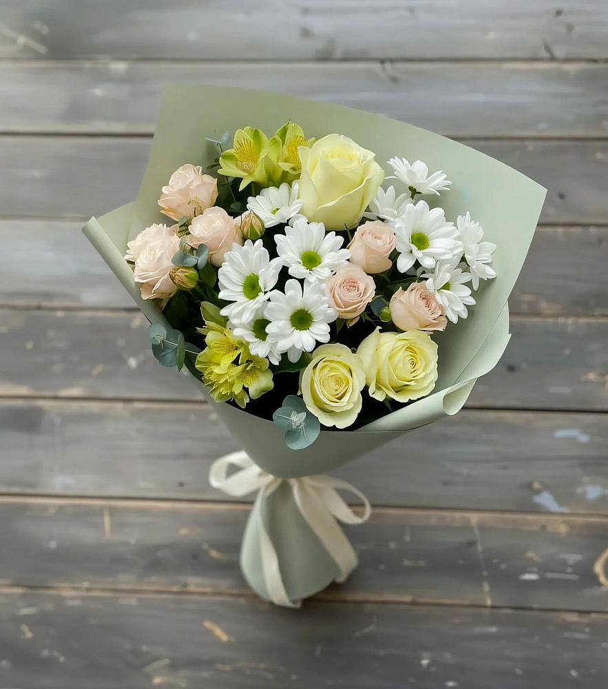 Букет цветов из: Альстромерии, Розы и Хризантемы в Насадкино