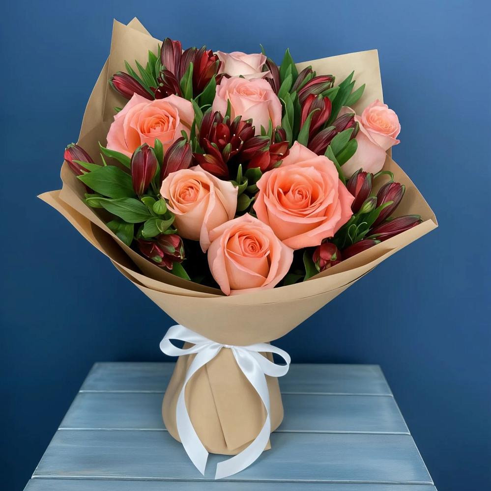 Букет цветов из: Розы и Альстромерии в Насадкино