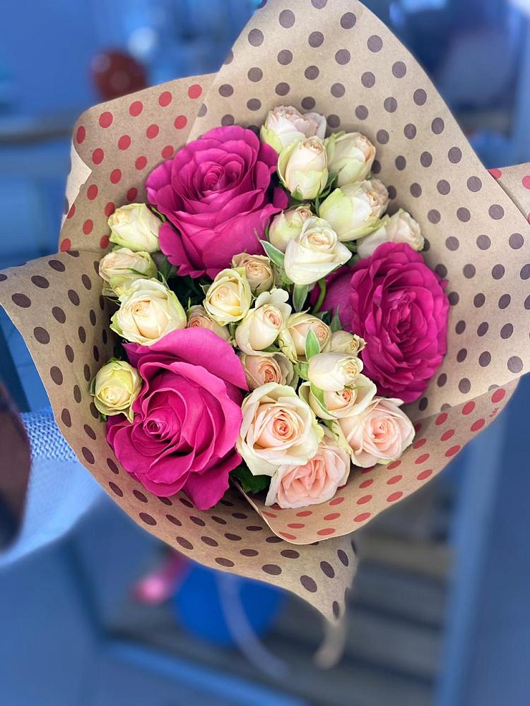 Букет цветов из: Розы в Насадкино