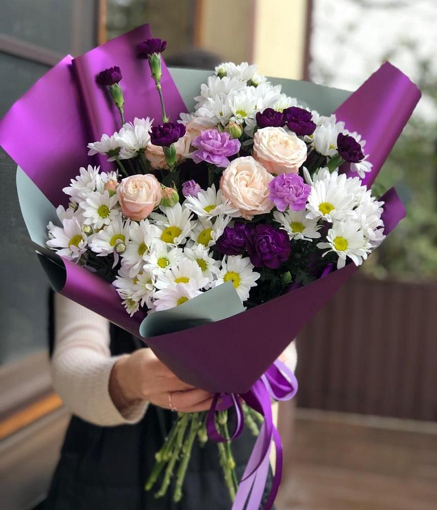 Букет цветов из: Хризантемы, Гвоздики и Розы в Насадкино