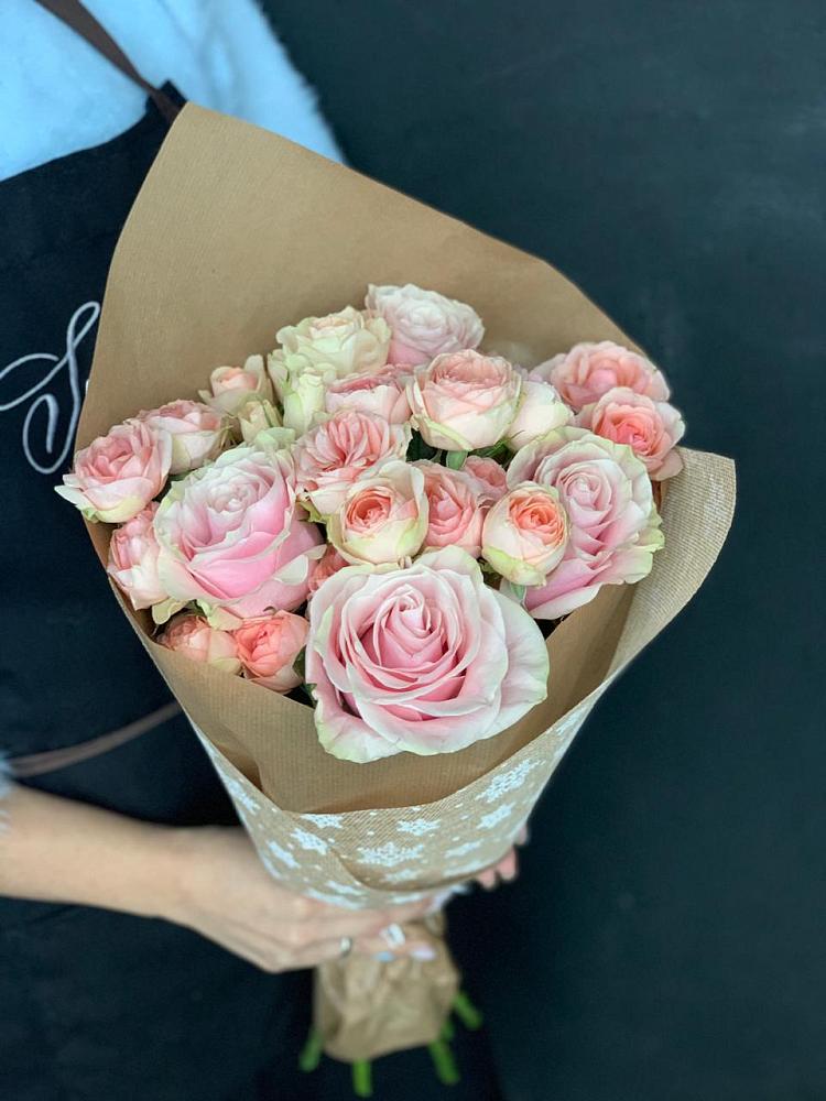 Букет цветов из: Хризантемы и Розы в Насадкино