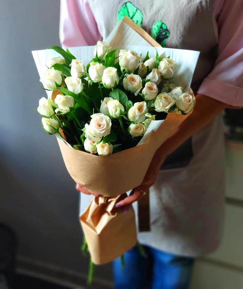 Букет цветов из: Розы в Насадкино
