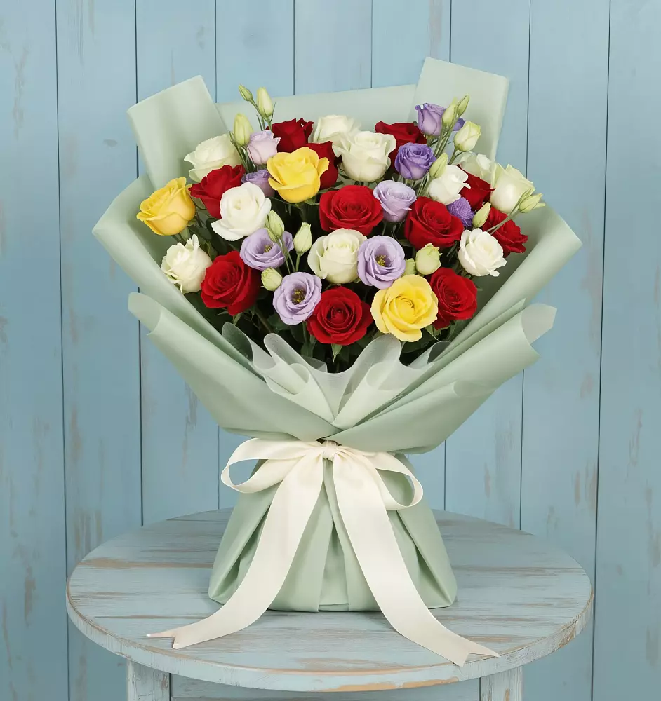 Букет цветов из: Розы в Насадкино